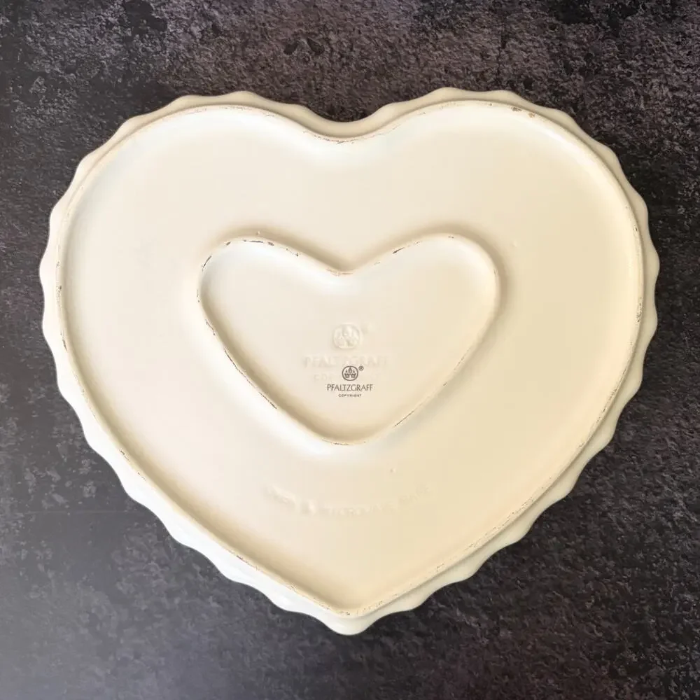 Pfaltzgraff Tea Rose Pie Plate Heart Shape Ceramic Scalloped 10.5